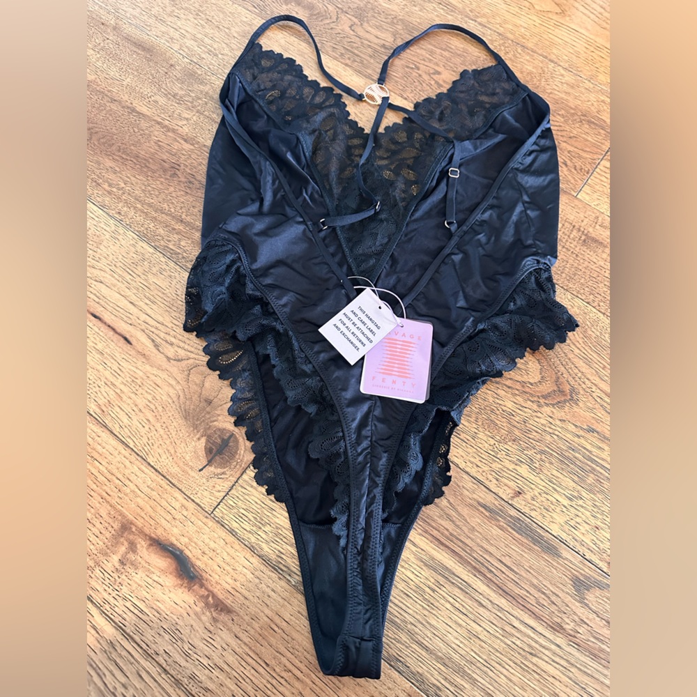 Black Lace Women's Intimate